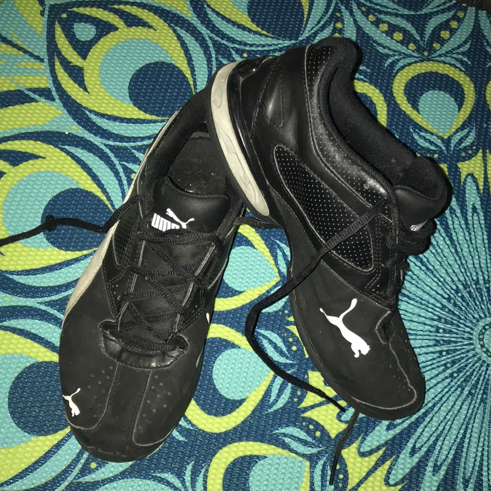 PUMA Black and White Tazon 6 Sly JR Sneaker